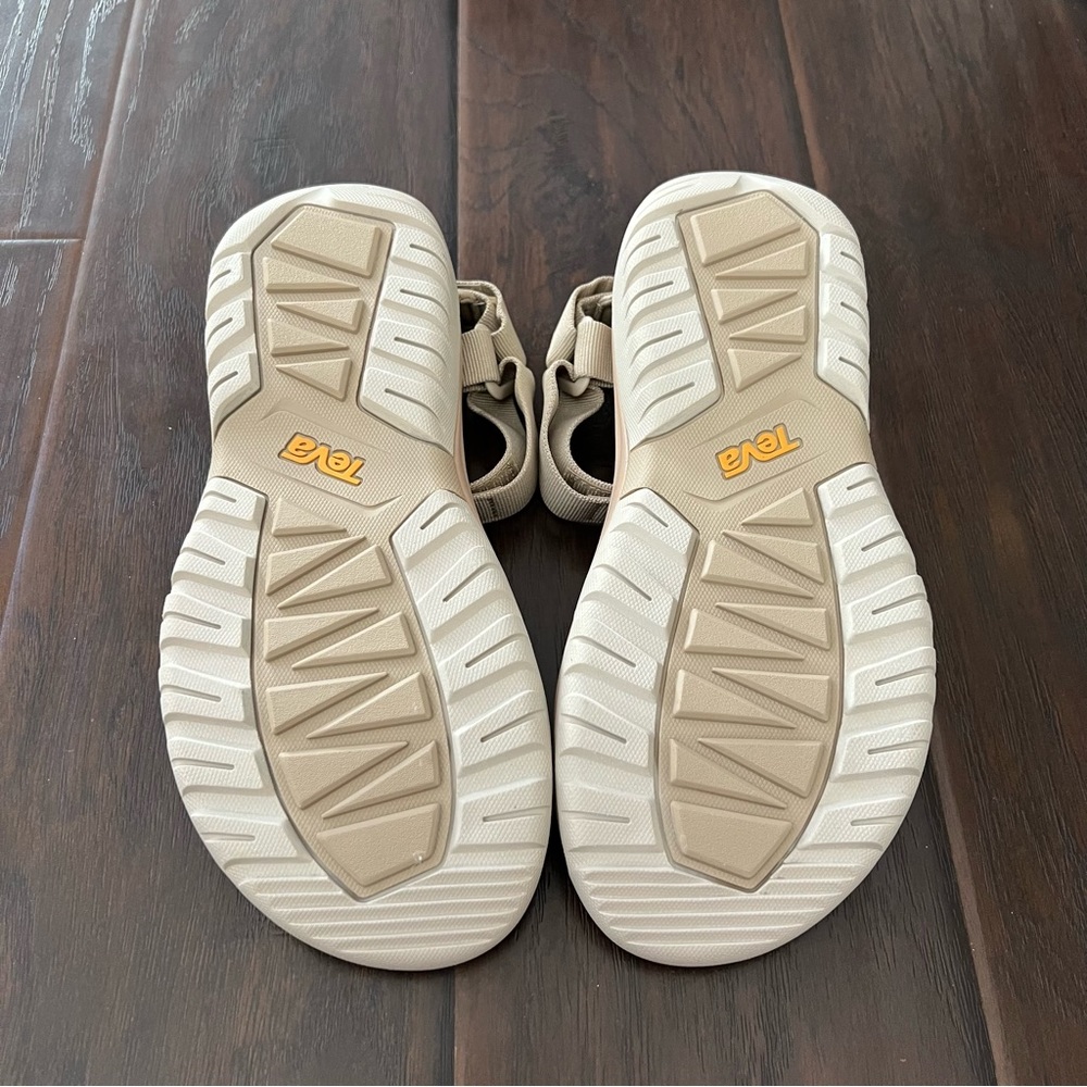 New Teva WOMEN W HURRICANE XLT2 sesame SSME walking hiking sandals size pick - Picture 5 of 7